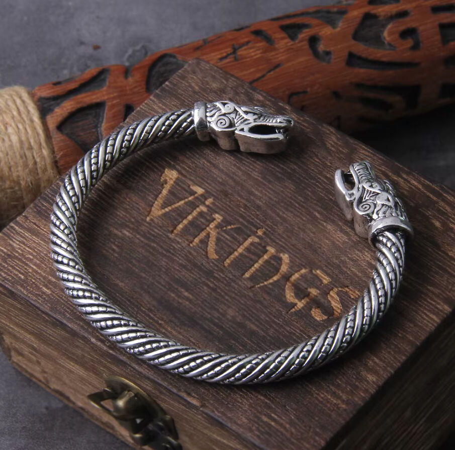 Bjorn&#39;s Forged Steel Torc Bracelet