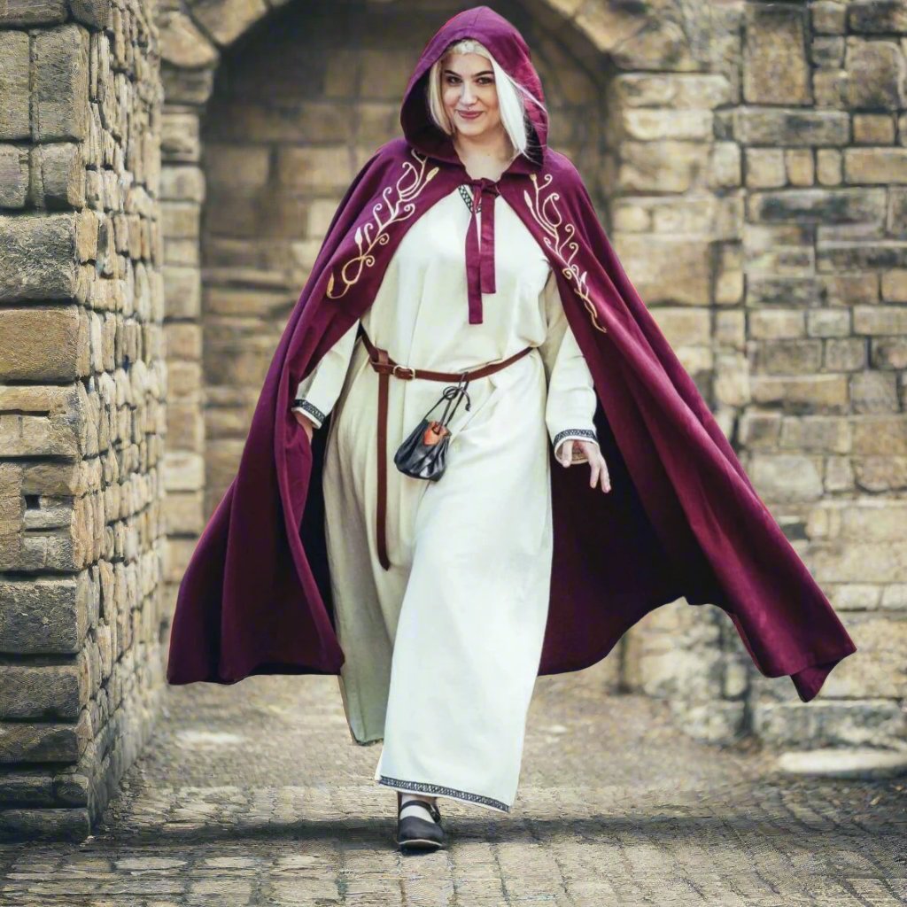 Cloak with Hood and Embroidery for Women 