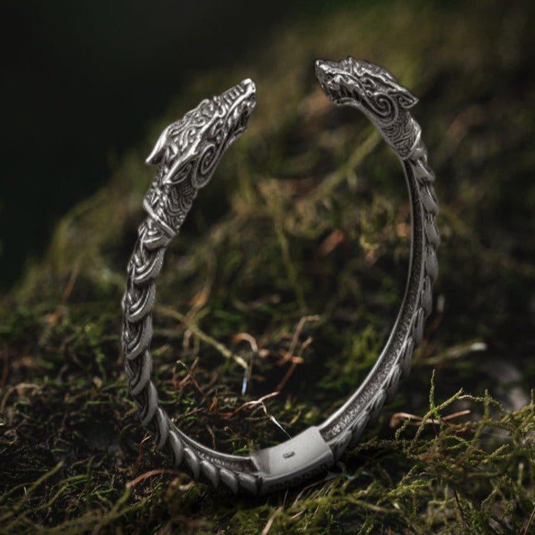 925 sterling silver iced out dragon bracelet at Best Price in Mumbai | NIKI  GEMS