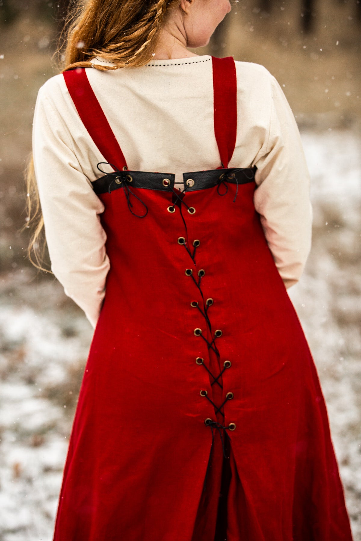 Viking Over Dress in Linen - Red